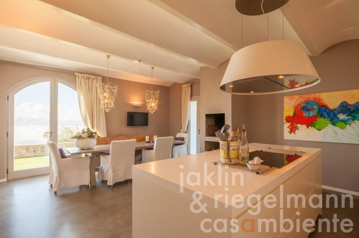 Image No.27-3 Bed Villa for sale