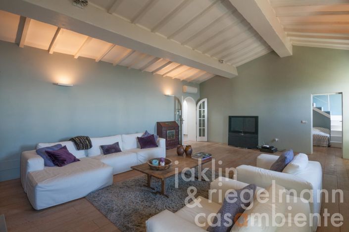 Image No.40-3 Bed Villa for sale