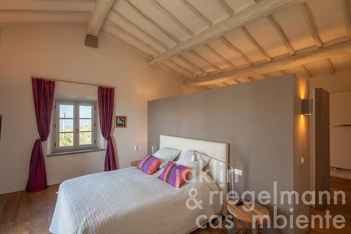 Image No.43-3 Bed Villa for sale