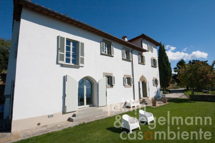 Image No.8-3 Bed Villa for sale