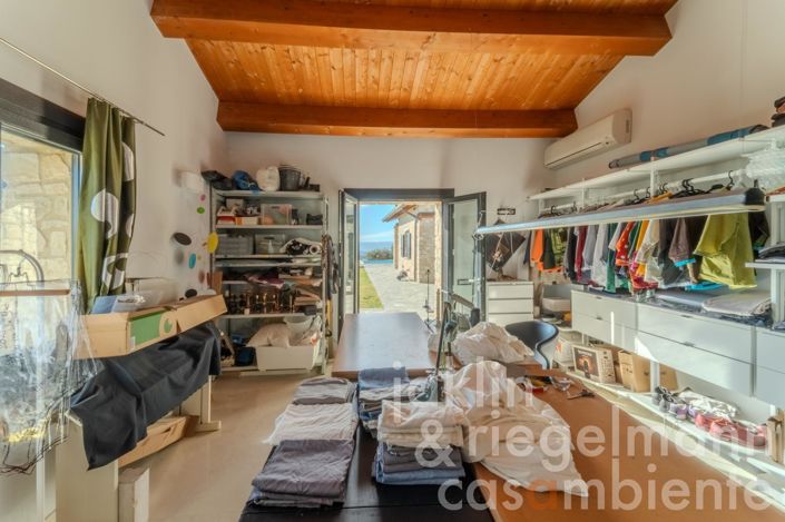 Image No.40-3 Bed Country House for sale