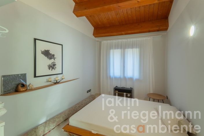 Image No.41-3 Bed Country House for sale