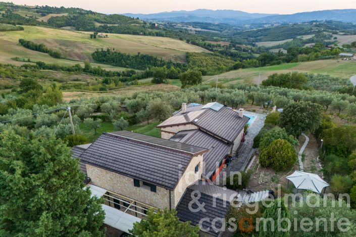 Image No.7-3 Bed Country House for sale