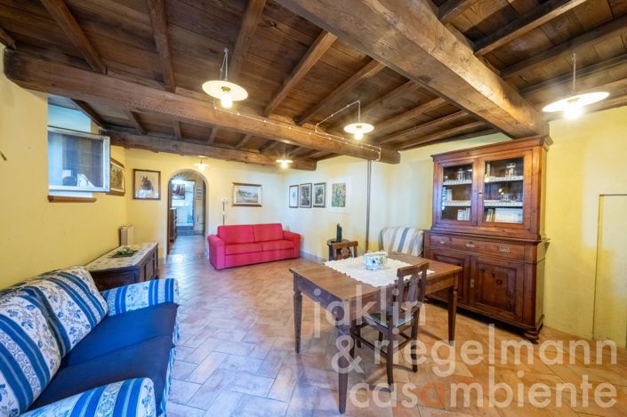 Image No.28-6 Bed Farmhouse for sale