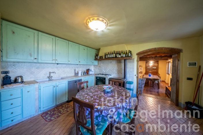 Image No.35-6 Bed Farmhouse for sale