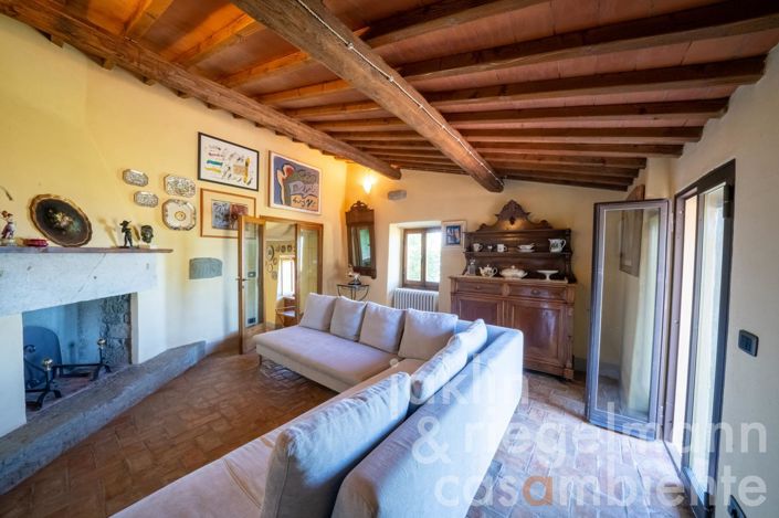 Image No.43-6 Bed Farmhouse for sale