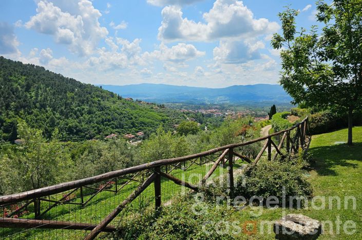 Image No.13-3 Bed Country House for sale