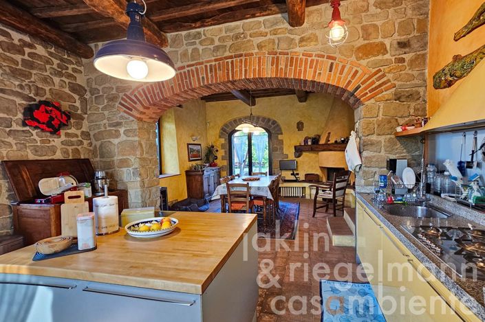 Image No.29-3 Bed Country House for sale