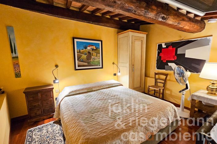 Image No.31-3 Bed Country House for sale