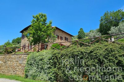 696946017193em365907