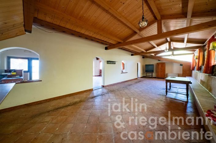 Image No.20-Maison de campagne de 5 chambres à vendre à Reggello