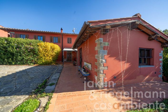 Image No.10-6 Bed Country House for sale