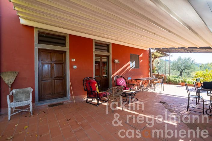 Image No.12-6 Bed Country House for sale