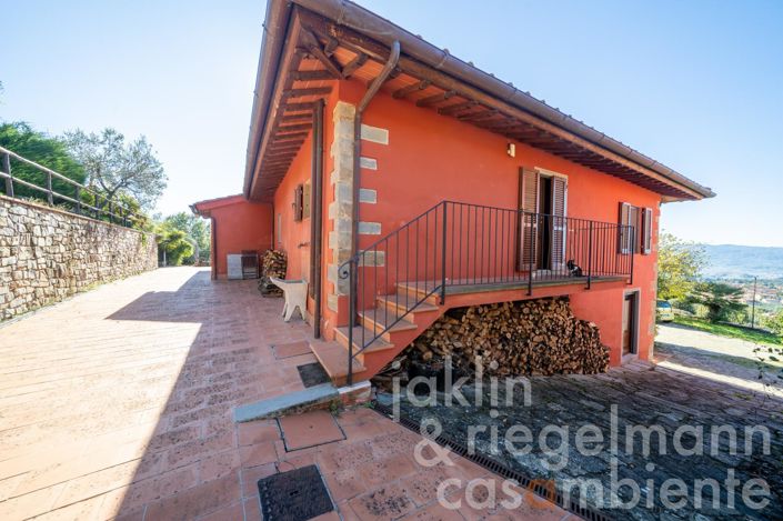 Image No.13-6 Bed Country House for sale