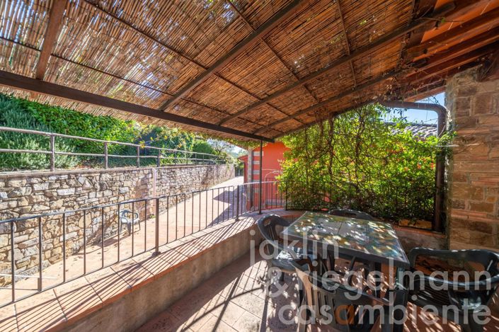 Image No.20-6 Bed Country House for sale