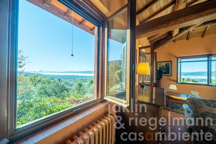 Image No.34-6 Bed Country House for sale