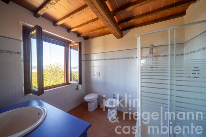 Image No.35-6 Bed Country House for sale