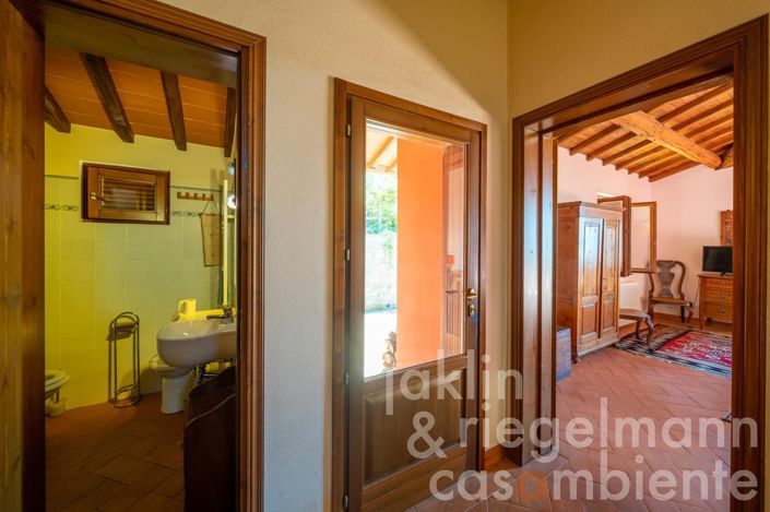 Image No.40-Maison de campagne de 6 chambres à vendre à Piàn di Scò