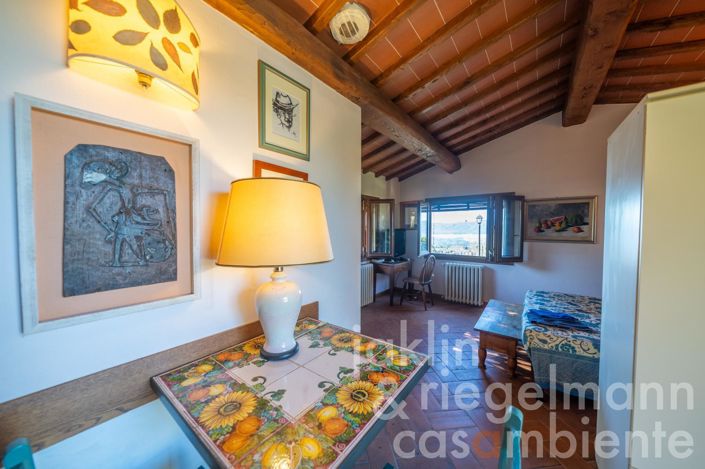 Image No.48-Maison de campagne de 6 chambres à vendre à Piàn di Scò