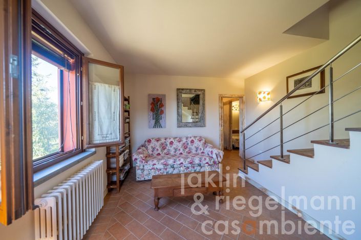 Image No.51-6 Bed Country House for sale