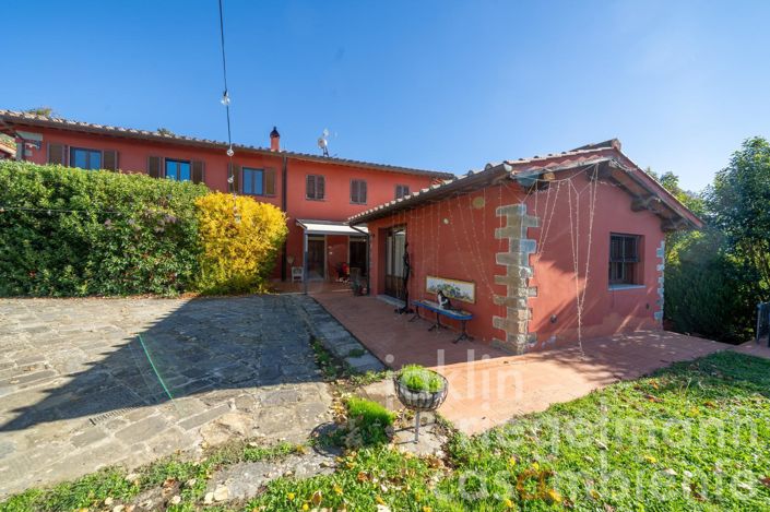 Image No.9-6 Bed Country House for sale