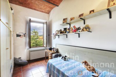 69834e2811af9m366115