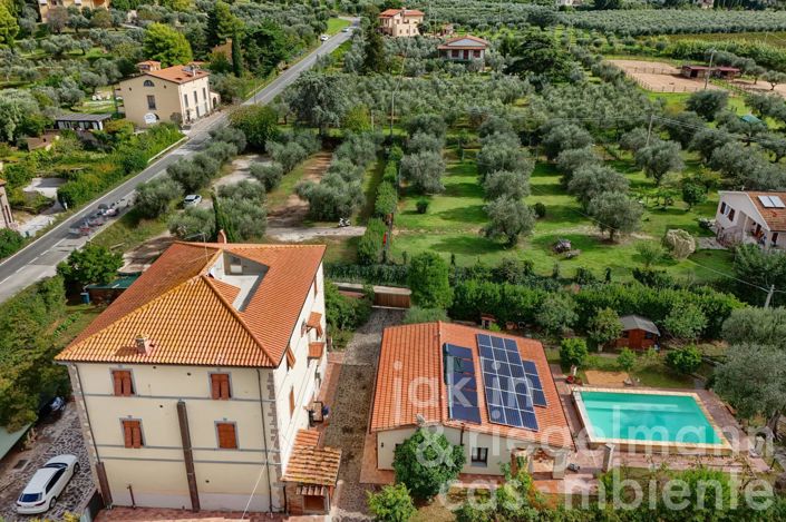 Image No.6-8 Bed Country House for sale