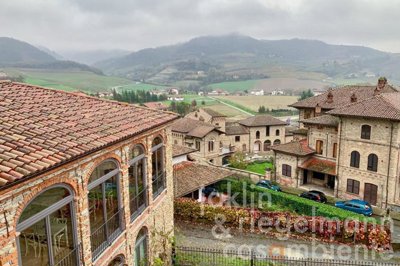 698dca8b65dd4m426906