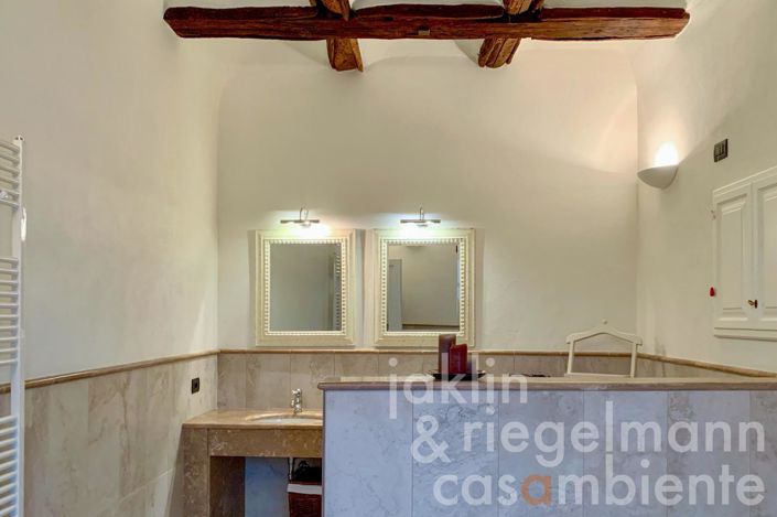 Image No.21-7 Bed Villa for sale