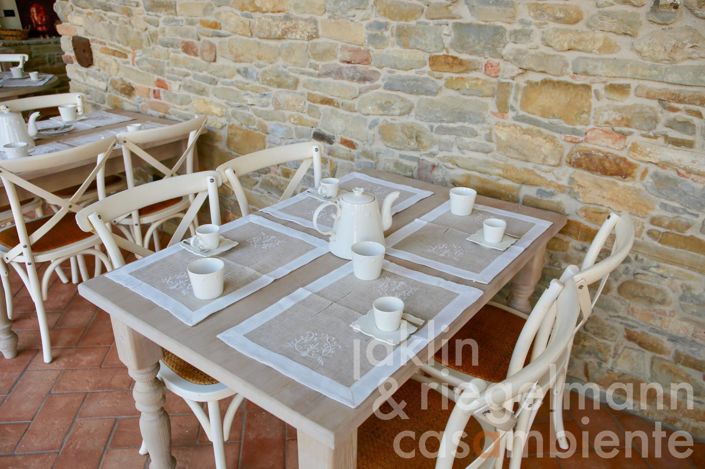 Image No.7-7 Bed Villa for sale