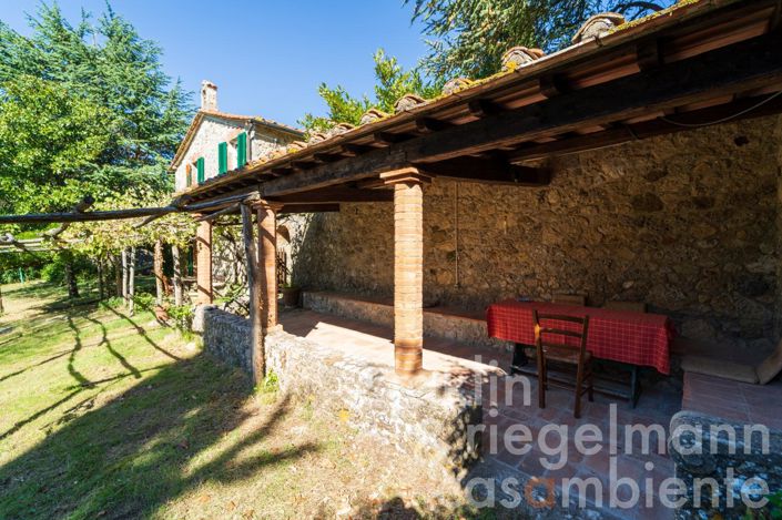 Image No.11-3 Bed Country House for sale