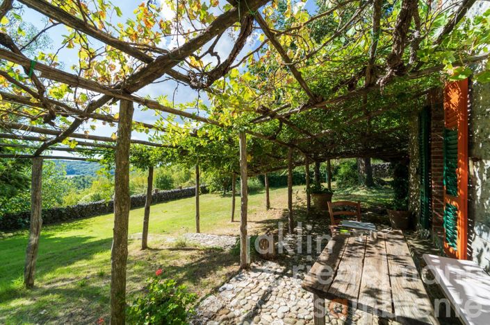 Image No.14-3 Bed Country House for sale