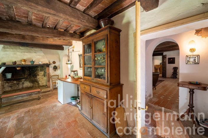 Image No.24-3 Bed Country House for sale