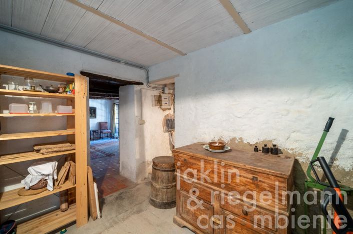 Image No.28-3 Bed Country House for sale