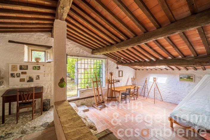 Image No.29-3 Bed Country House for sale