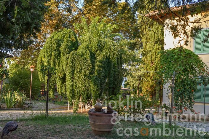 Image No.2-7 Bed Villa for sale