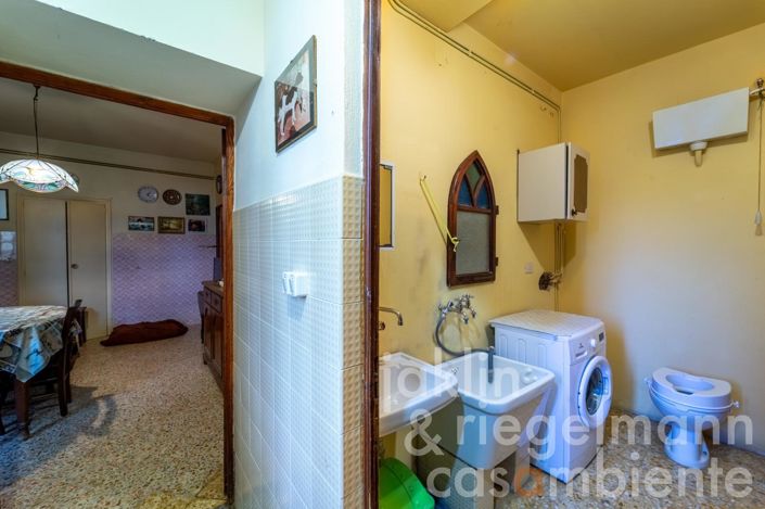 Image No.28-7 Bed Villa for sale