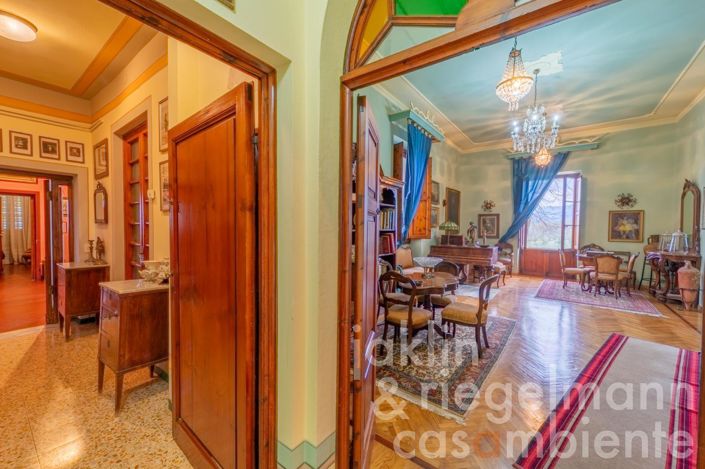 Image No.34-7 Bed Villa for sale