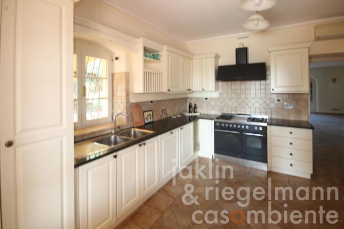 Image No.17-Maison de campagne de 4 chambres à vendre à Campiglia Marittima