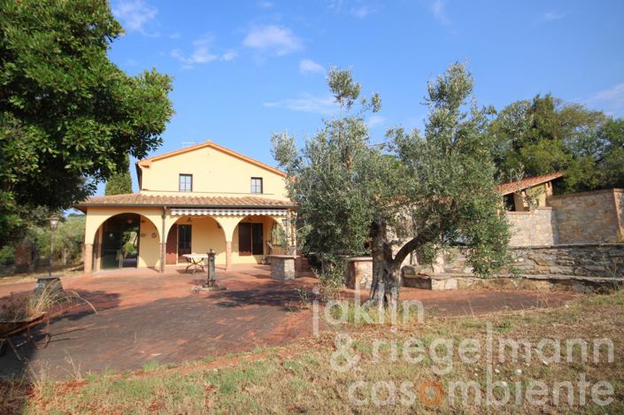 Image No.3-Maison de campagne de 4 chambres à vendre à Campiglia Marittima