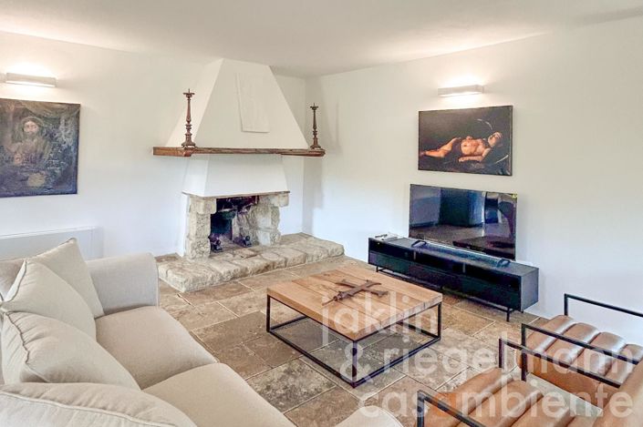 Image No.22-3 Bed Country House for sale