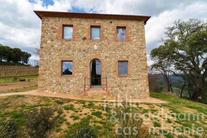 Image No.15-3 Bed Country House for sale