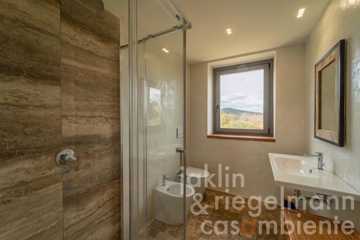 Image No.45-3 Bed Country House for sale