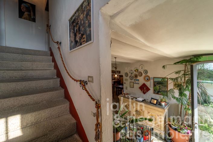 Image No.24-Maison de campagne de 19 chambres à vendre à Castelfranco di Sopra