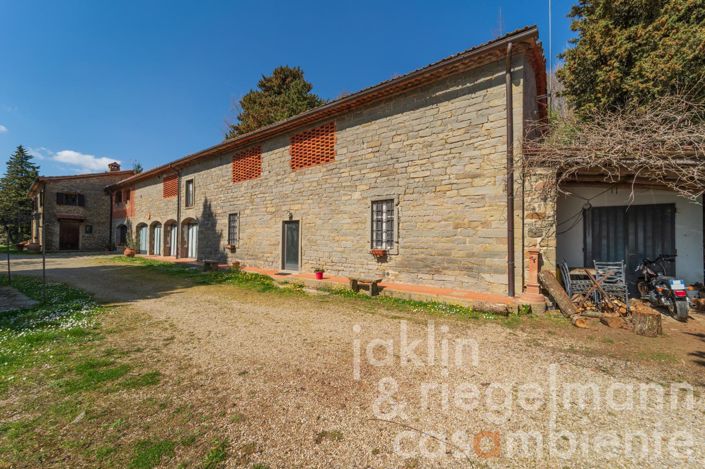 Image No.44-Maison de campagne de 19 chambres à vendre à Castelfranco di Sopra