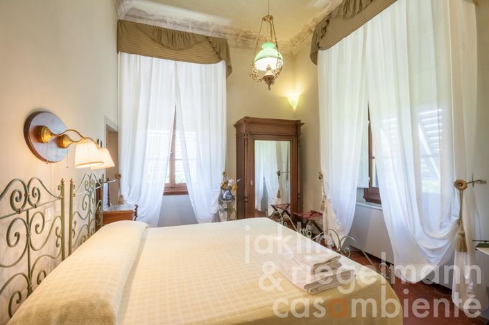 Image No.32-9 Bed Villa for sale