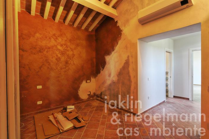 Image No.19-3 Bed Country House for sale