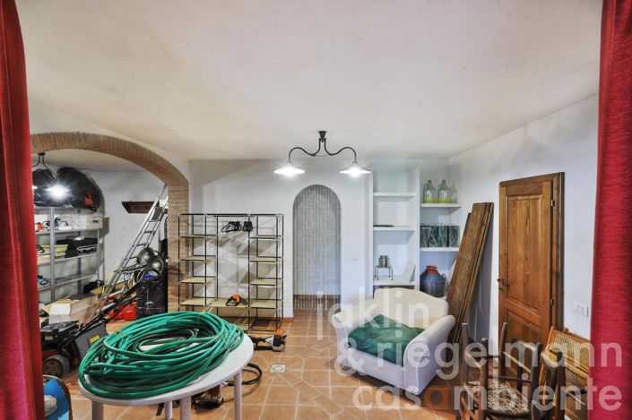 Image No.28-3 Bed Country House for sale