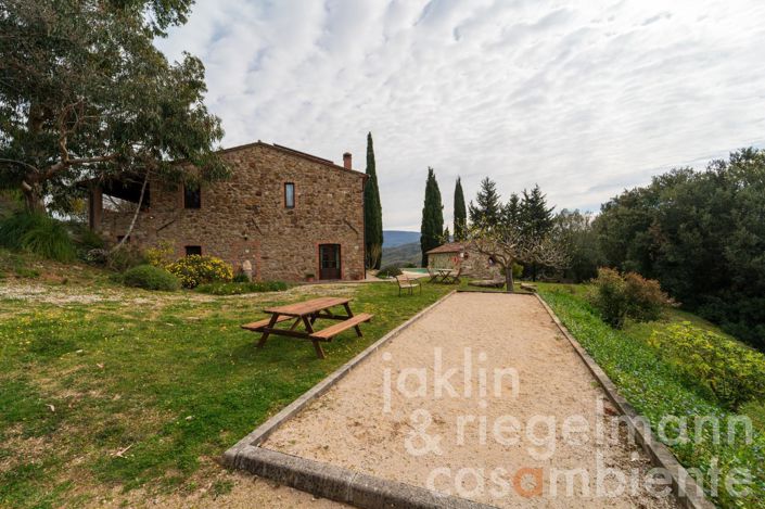 Image No.15-3 Bed Country House for sale