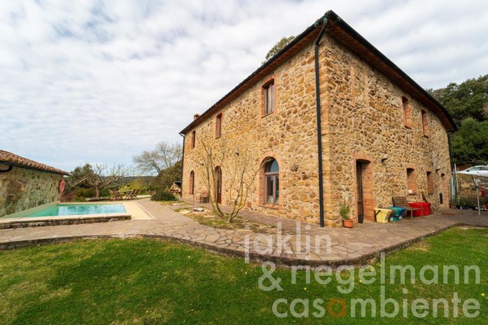 Image No.9-3 Bed Country House for sale